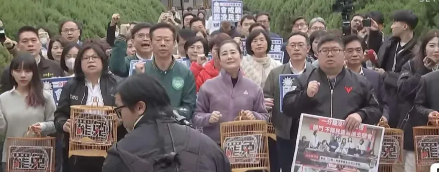 綠真想擋《選罷法》？謝寒冰稱打假球：不會拍完照就閃