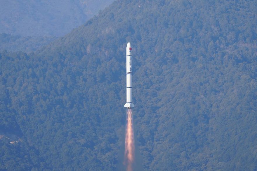 國防部預警：大陸火箭20日經我防空識別區