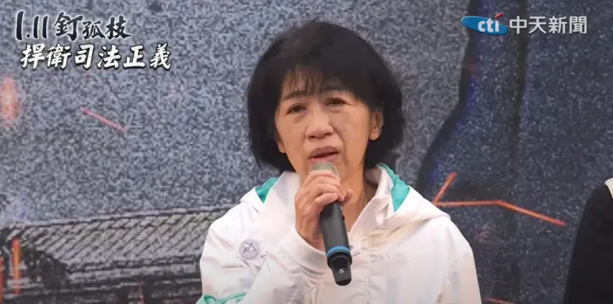 柯文哲被關在陰冷牢房　陳佩琪發文嘆：我好想你，你冷嗎？