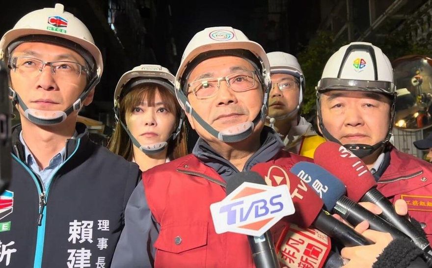 三重民宅倒塌1/侯友宜：陪災戶度過家園危機　要求建商負起賠償責任