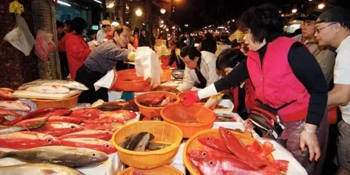 5家魚飼料業者聯合漲價　公平會重罰共1200萬元