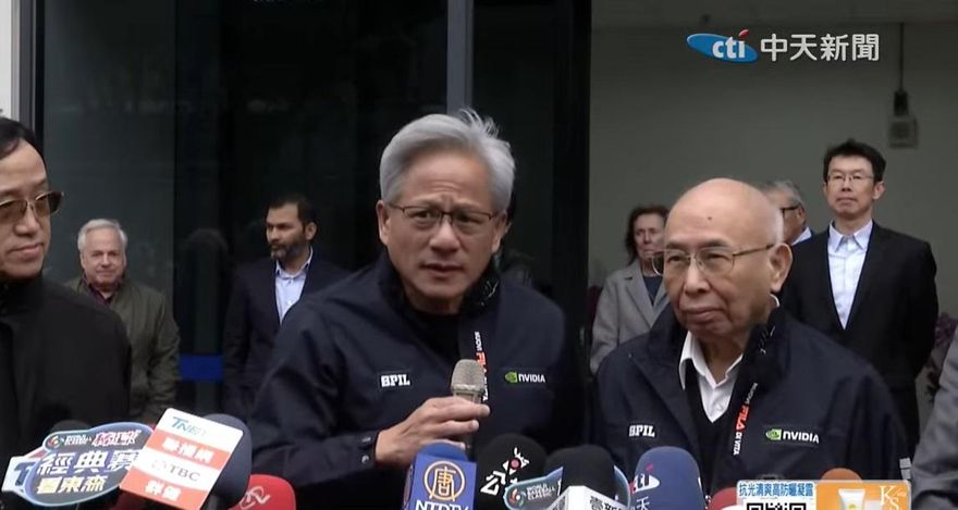 黃仁勳喊話台灣投資核能　民進黨回應了