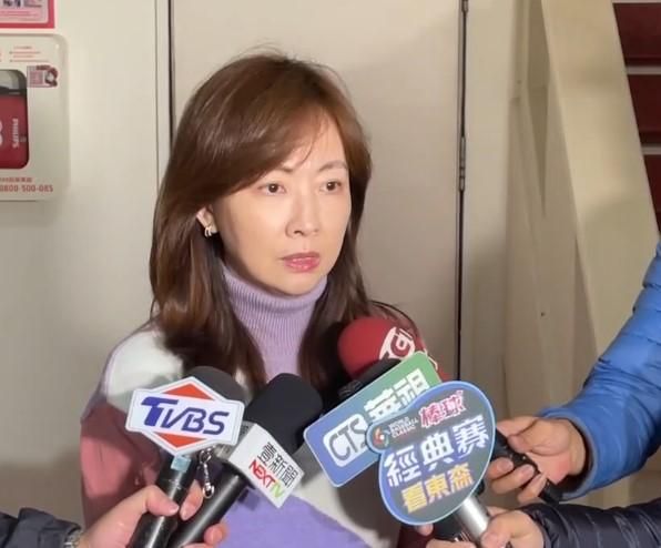 路邊直播遭綠委郭昱晴公審　藍營痛批：在台灣散播仇恨