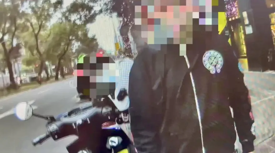 影/北市男無照騎車遇警攔查　心虛被搜到大量毒品