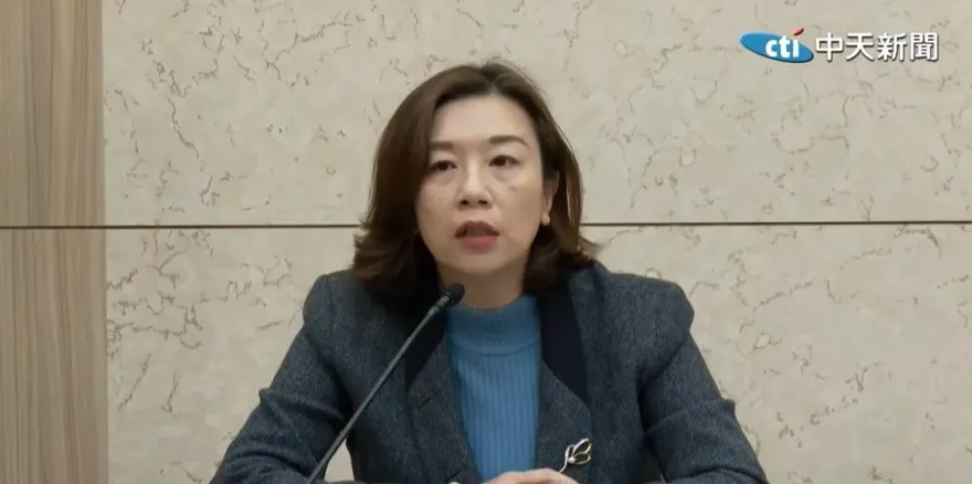 又嗆急診醫師「譏諷回文」　凌濤轟：林靜儀應立即下台