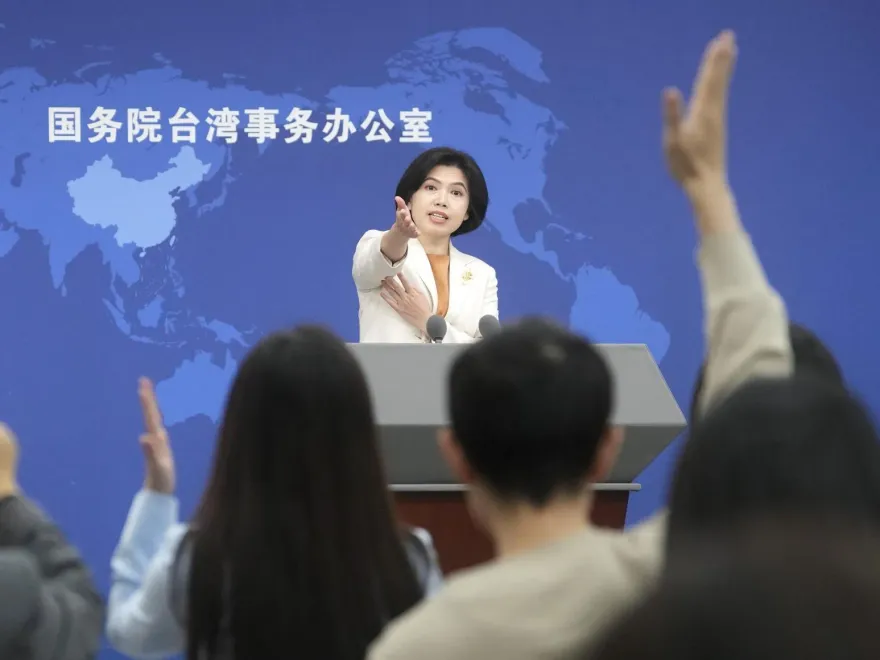 被曹興誠控私密照曝光黑手　陸國台辦：轉移視線「厚顏無恥」