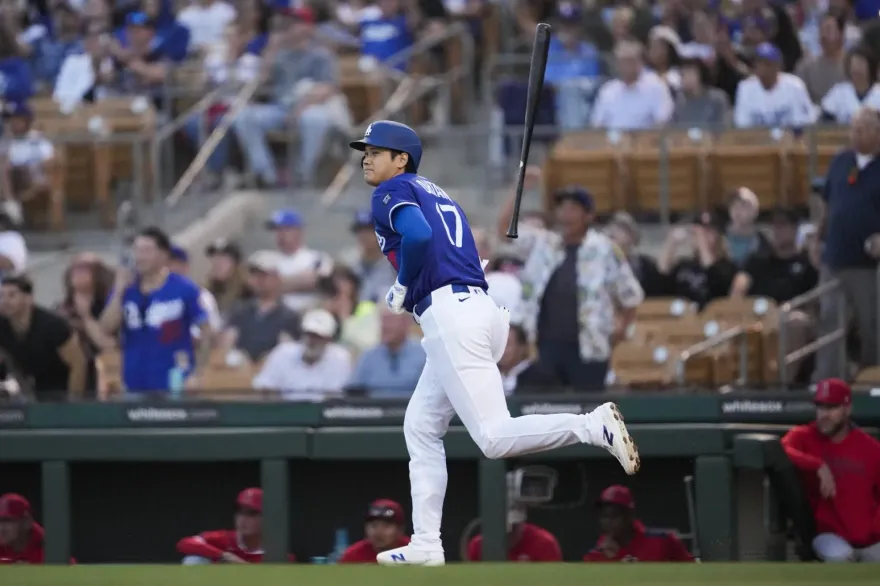 大谷翔平2025年首打席就炸裂　苦主是高中學長