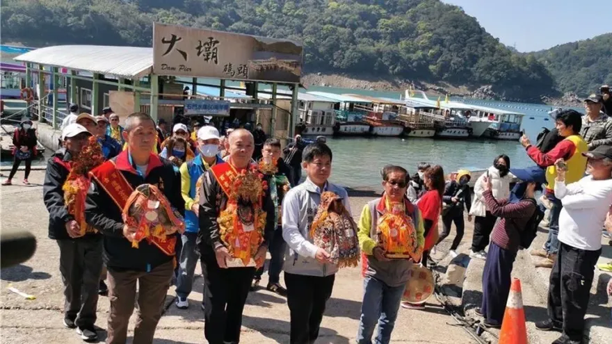 40艘船隊同行祈福！桃園石門水庫媽祖水上遶境3/2登場
