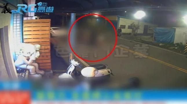 影/「花蓮火爆猴」持球棒毆打女友　她狂求饒仍殺紅眼