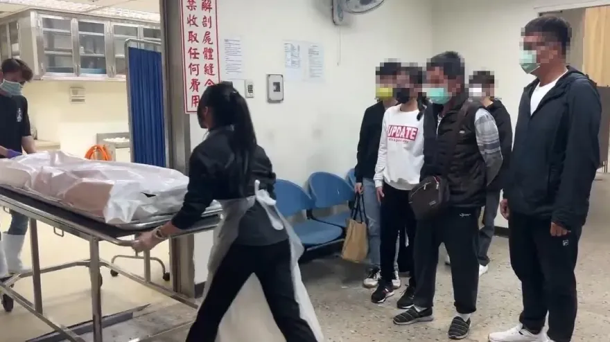 台南國中生疑遭餵毒亡　校長現身殯儀館慰問遭拒