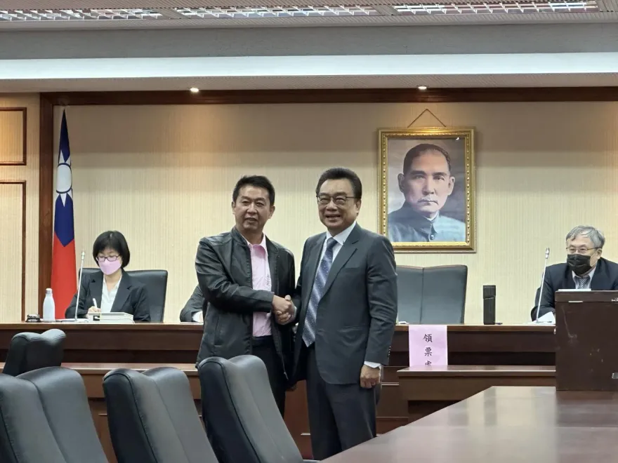 藍白再合！立院新召委出爐　林國成任交通委員會召委