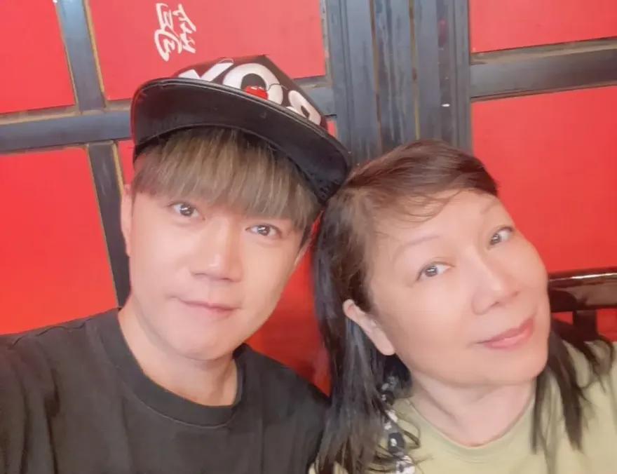 李岳驚曝媽媽突心房顫動、全身無力！急動心臟手術現況曝