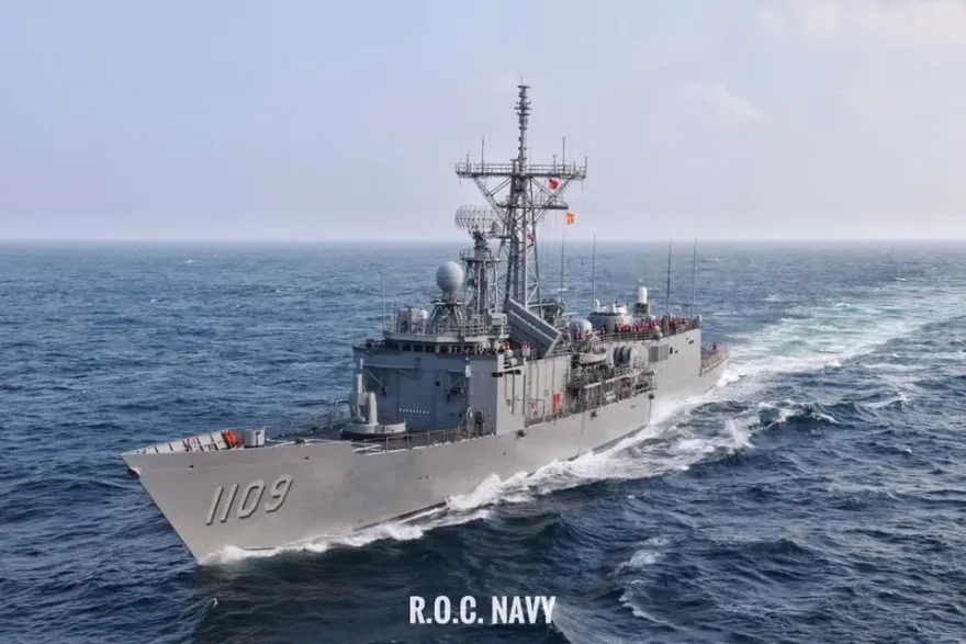 張騫號76快砲膛炸！官兵送醫　海軍：確認無傷後隨即歸隊