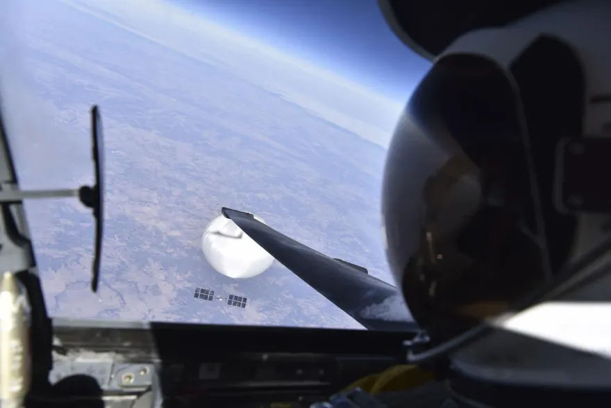 空飄氣球連兩天大量穿越台灣　另有解放軍2機6艦擾台