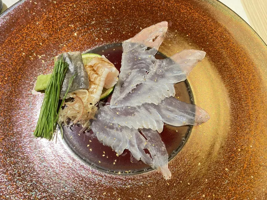黃宏輝建築師美食地圖：正統鮨料理的微突變　謙鍋物V.S.都鮨蘭奢待