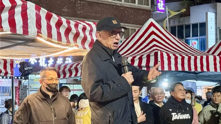 曹興誠到底告了沒？謝寒冰：照片是誰給的你知道嗎