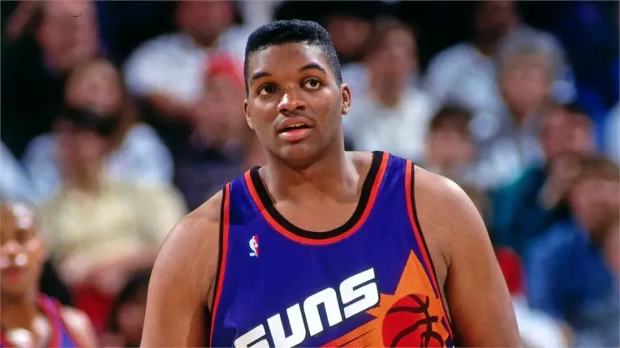 前NBA球星「大O」驚傳過世！美籃退休球員協會證實