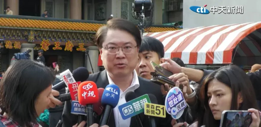 林右昌酸「普發1萬」層次低　藍嗆：綠貪腐蔣經國看了都生氣