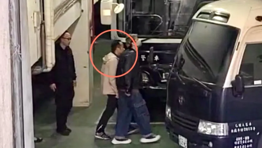 影/殺人董座押往看守所　法官恐他「對其他員工不利」裁押