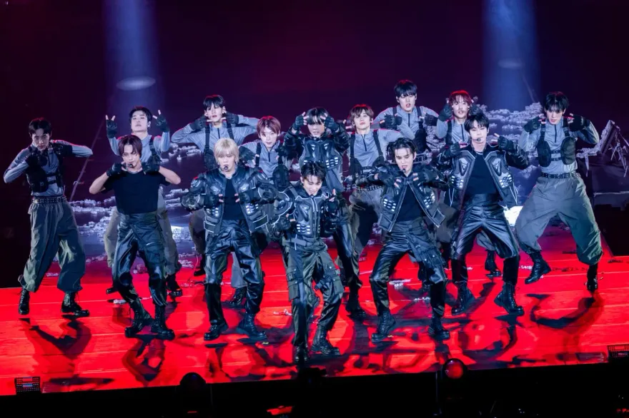 NCT127突噴「乾」全場嚇壞　自招成員「粉粉嫩嫩」
