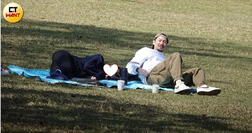 交往13年仍不婚！「天后的男人」周詠軒與女友約會超浪漫