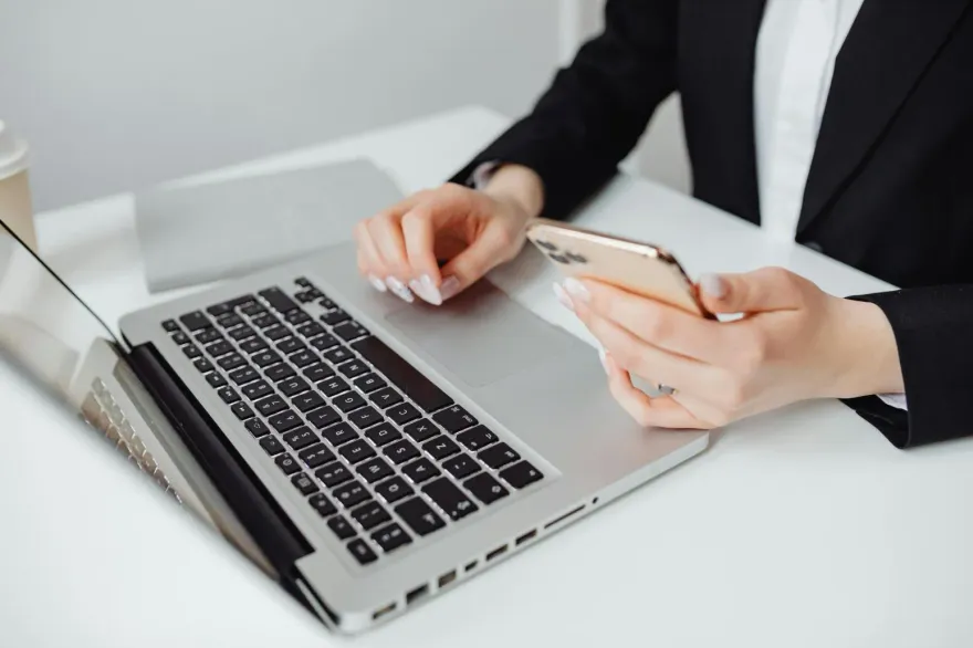 Gmail收到「載具異常」通知！點擊連結輸入　信用卡被盜刷