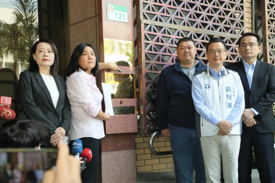 向綠色恐怖宣戰！國民黨告發綠罷團偽造文書 嗆聲北檢：別再睡了
