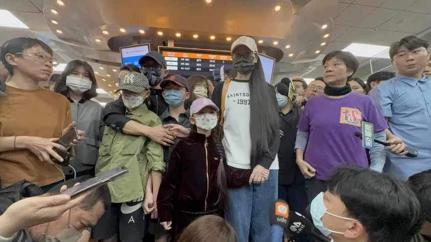 沒立法禁仇恨言論直接驅逐亞亞　葉慶元轟：還叫人權法治國家？