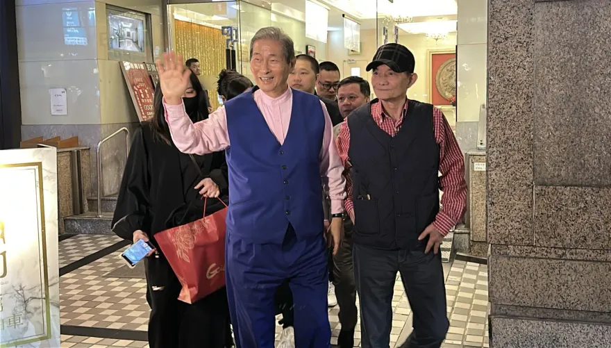 影/直擊！竹聯幫餐會結束　白狼、鍾馗否認投票選幫主