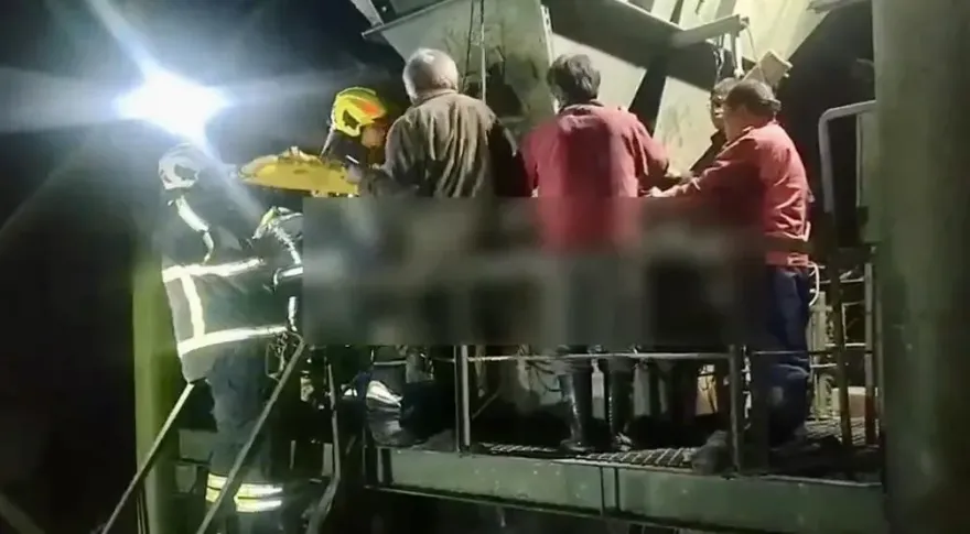 影/花蓮砂石廠員工跌落遭活埋　2hrs救出明顯死亡