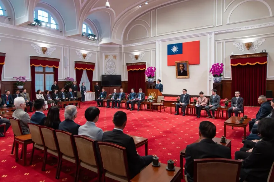 賴清德邀台商投資台灣　曝因應紅色供應鏈低價傾銷做法