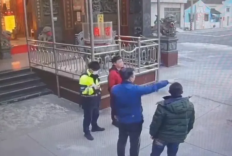 嘉義男嬰遭裝紙箱丟棄亡！警找到生母了　「情緒激動」供詞反覆