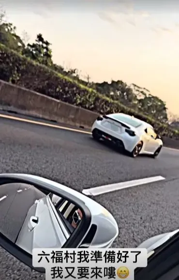 飆車甩尾嗆警遭壓制！六福村「89猴」再喊：我又要來囉