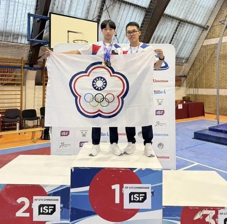 世中運U15男子體操奪牌！　國家教練之子鄭丞佑跳馬拿金牌
