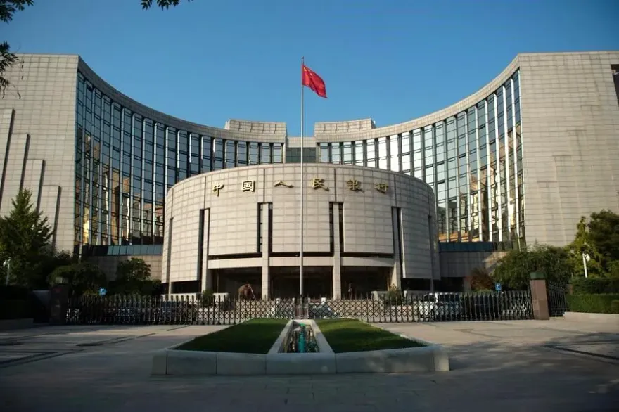 陸央行撒幣！率國家隊總動員進場護盤　央視：資金充足雄厚