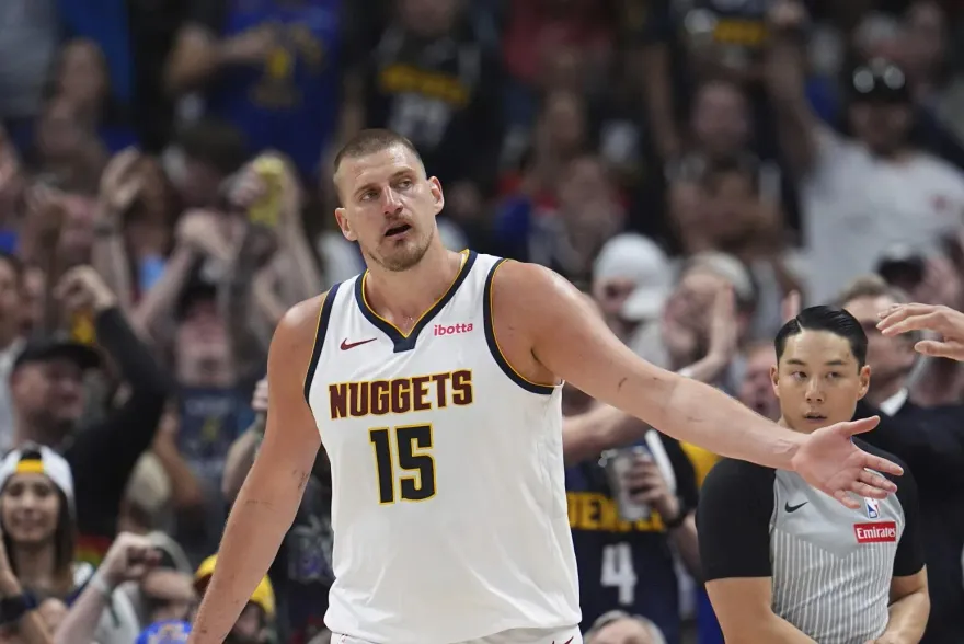 約基奇「單季平均大三元」確定！寫NBA史上第3人紀錄