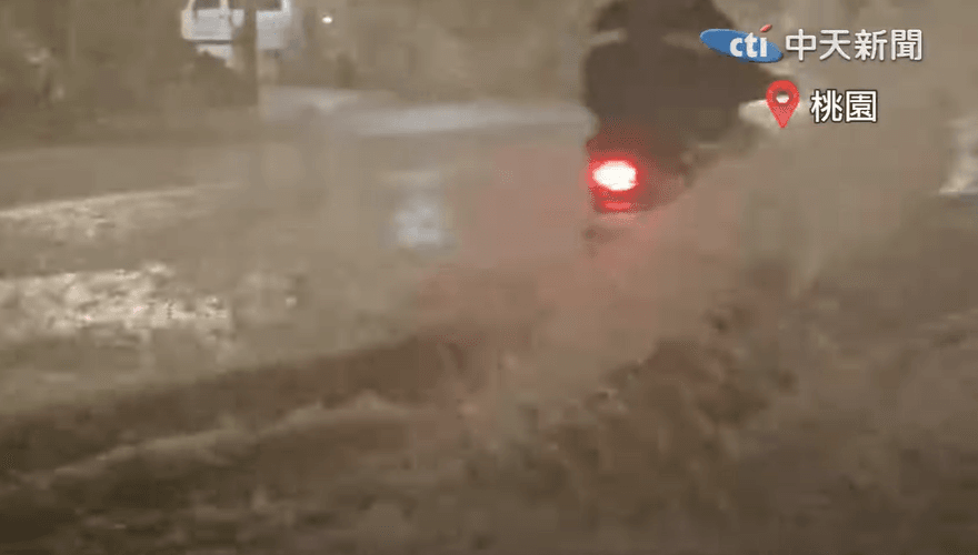 下班迎雨彈！16縣市豪雨特報　山區防溪水暴漲