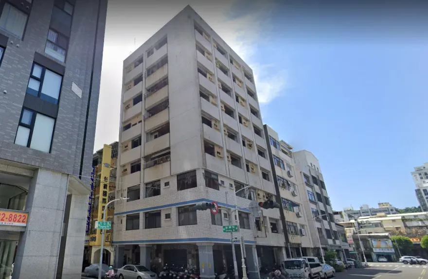 樓梯曾堆19遺體！YTR揭「高雄第一凶宅」內部　驚：如人間煉獄