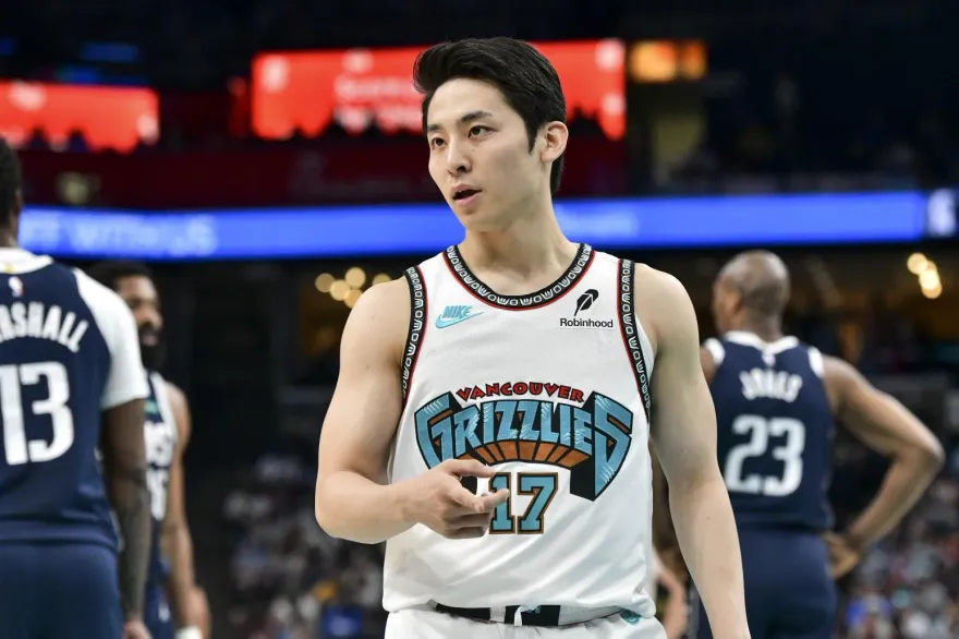 NBA/帥炸！河村勇輝「背後長傳」超神　轟生涯新高12分