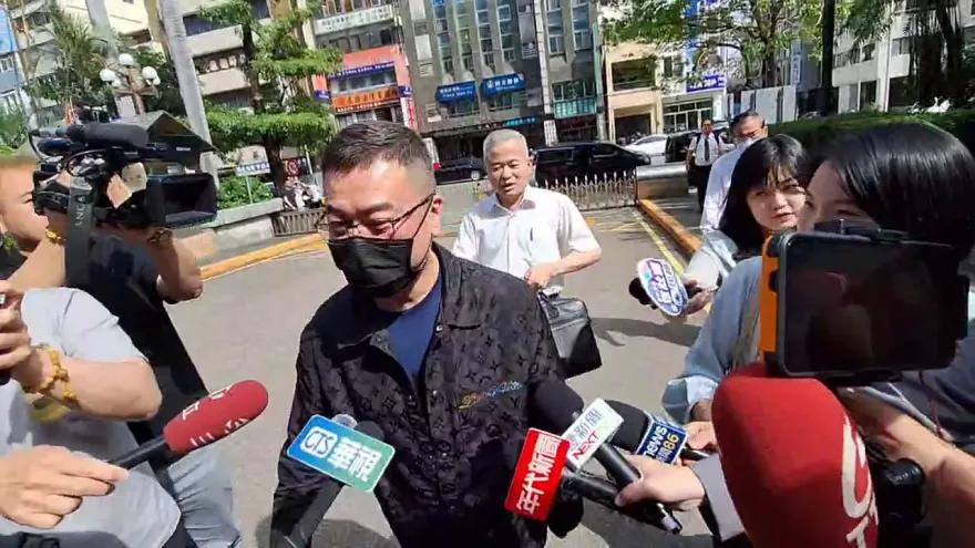 影/第3次羈押庭！林明佐被「快推」進入　陳政谷：不再抗告