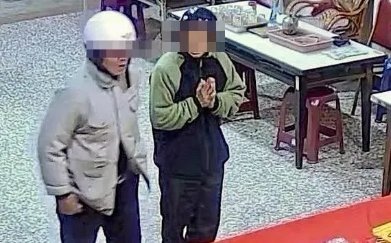 苗栗「先師廟」金牌遭竊　2賊下手前先合十拜拜