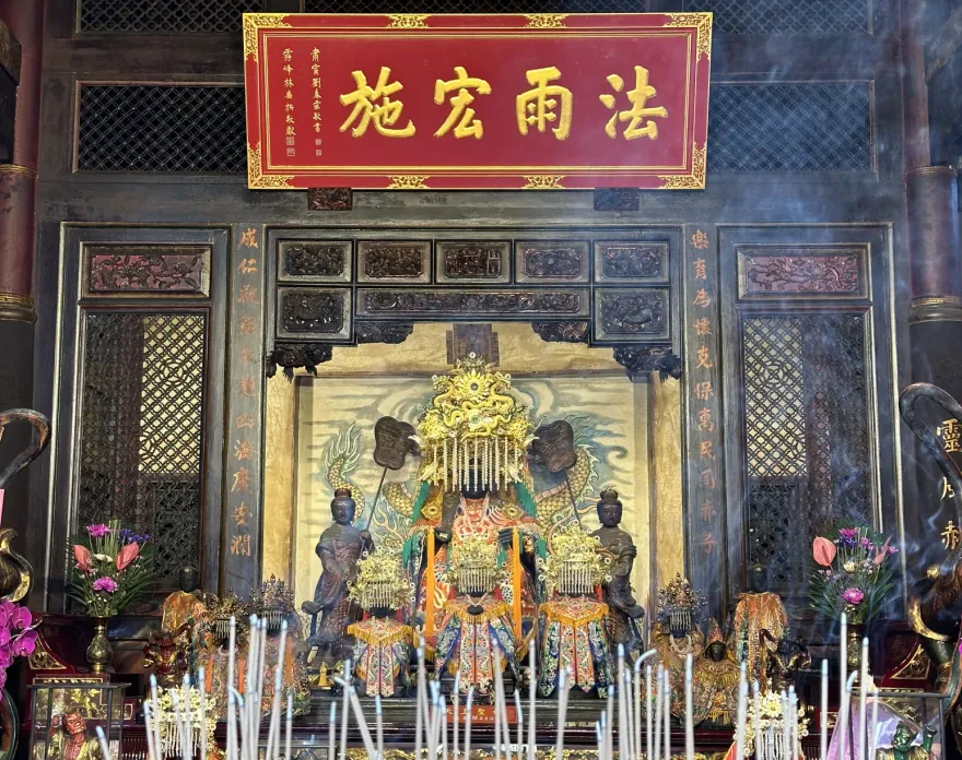 4/20媽祖生日要拜拜！備「11樣供品」祝壽　供鮮花有學問