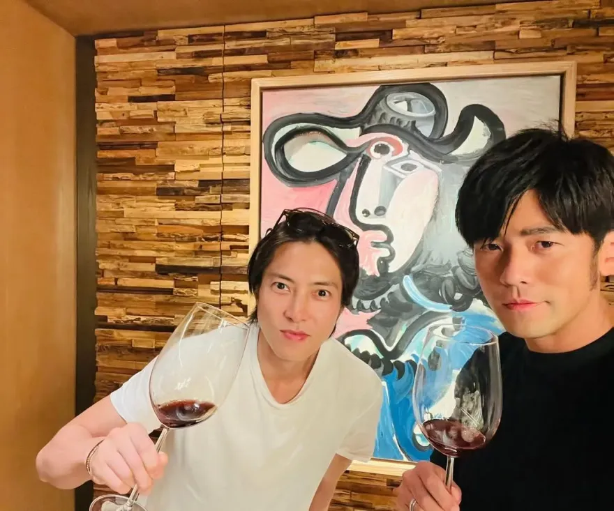 山下智久現身台灣！驚喜合體周杰倫　網暴動：深夜福利
