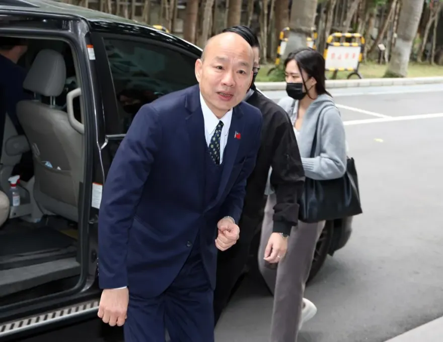 民進黨被川普打趴！最新民調曝「韓國瑜奪冠」　她驚揭台灣最大危機