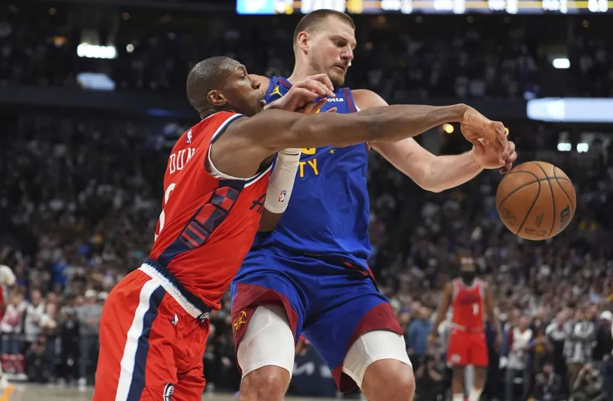 NBA/小丑準大三元+威少致勝防守　金塊延長賽開門紅