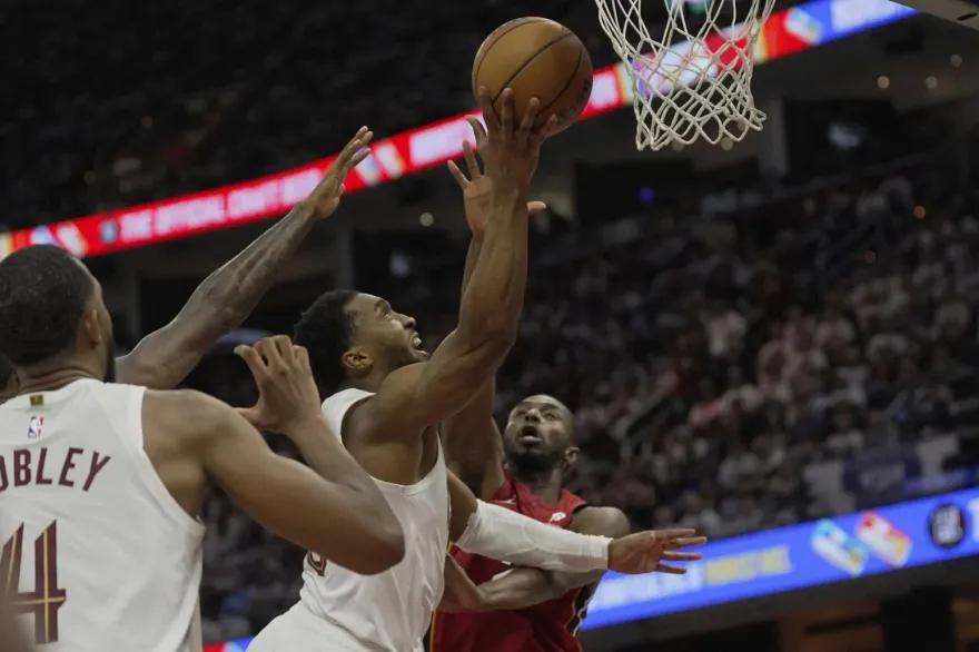 NBA/米契爾豪取30分「神表現比肩喬丹」　騎士澆熄熱火