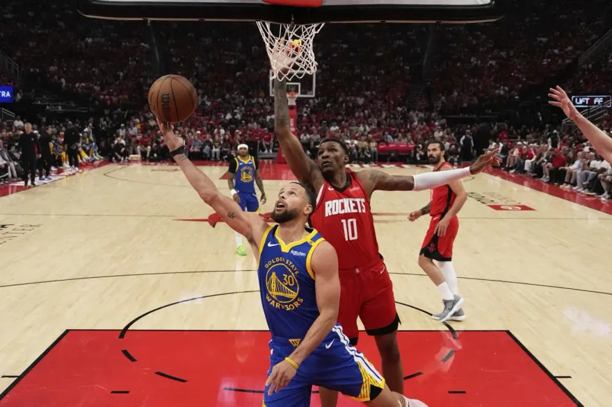 NBA/火箭還是太菜了！柯瑞射爆第二種子　勇士搶下首勝
