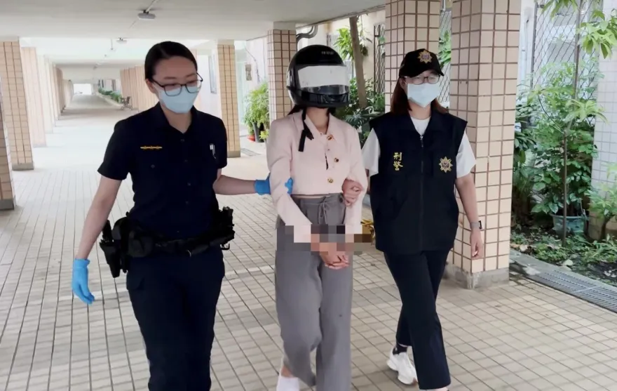 影/泰女行李箱裝3千萬大麻闖桃機　收貨人出怪招仍遭逮