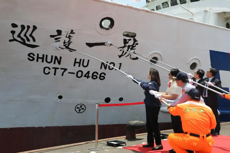 海巡船艦聯合除役　偉星號創發射雄二反艦飛彈首例