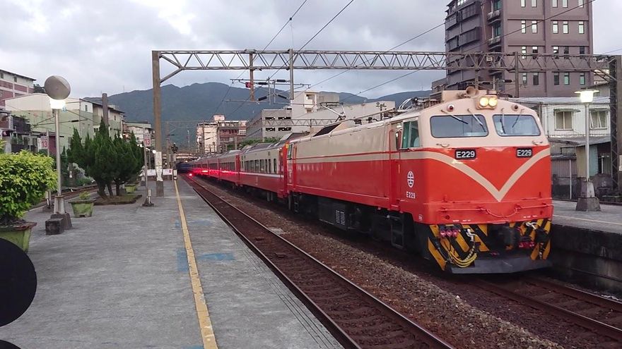 電路異常！653次莒光號晚46分開車　台鐵晚間道歉